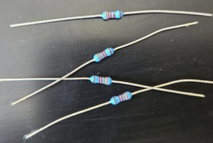 4pcs 33.2k ohm 1/4W 1% Metal Film Precision Axial Resistors ~ NEW ~ - Picture 1 of 1