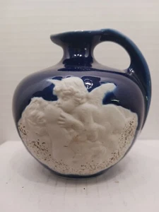Antike CUPID CHERUB küssende FRAU MÄDCHEN handbemalt KOBALT Vase KRUG - Bild 1 von 5