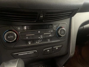 Temperature Control Front Automatic Temperature Control Fits 17 ESCAPE 878892 - Picture 1 of 12