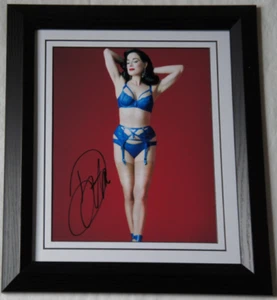 DITA VON TEESE SIGNED AUTHENTIC REGISTERED DEALER - Picture 1 of 2