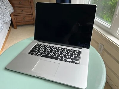 Apple MacBook Pro 15.4" (256GB SSD, Intel Core i7 4th Gen., 2.2GHz, 16GB RAM)... - Image 1 of 4