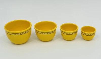 Juego de 4 tazas medidoras Chantal Live Strong Yellow Chantal 2006 Foto 1 de 4
