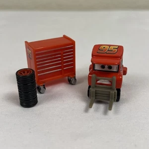 Disney Pixar Cars My Name is Not Chuck Rust-Eze Pitty Pit Crew Team - Bild 1 von 13
