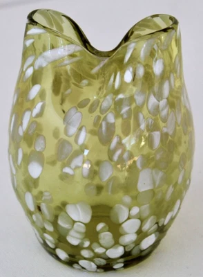 Vase Studio Art Glass Light Green Spotted Oval  - Offers welcome! - Image 1 of 4