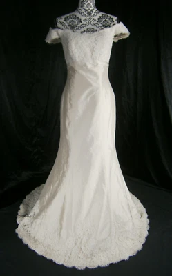 Paloma Blanca 10 Wedding Dress Ivory Silk  Lace Off Shoulder Train Damaged New - Image 1 of 4