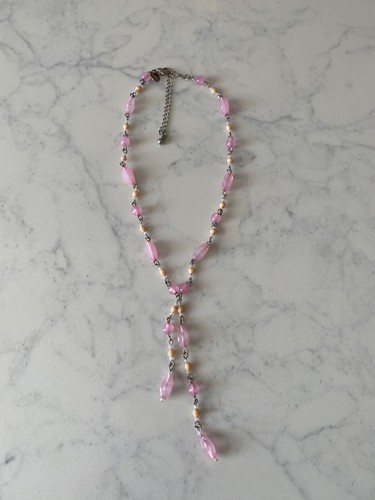 VETEMENTS Claire's ~ Collana rosa delicata ~ catena colore argento con perline
