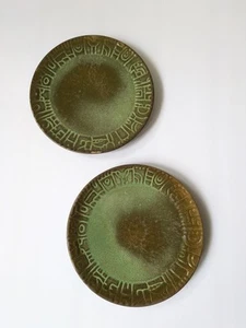 Frankoma Pottery Prairie Green Mayan Aztec Plates Pair 7in - Picture 1 of 9