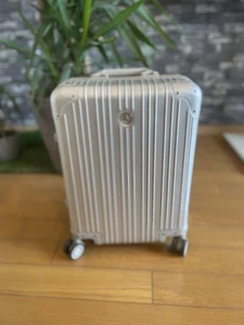Mercedes-Benz Suitcase 32L Aluminum - Picture 1 of 4