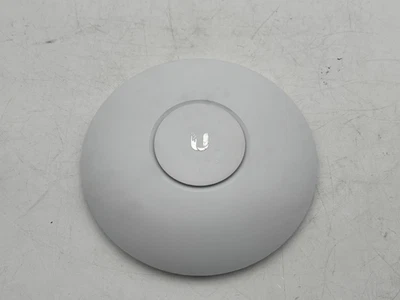 Ubiquiti UniFi UAP-AC-PRO Wireless Access Point - Dual-Band 802.11ac, Tested - Image 1 of 2