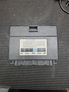 2003-07 GM Body Control Module 15136877  BCM Programming Required  - Picture 1 of 3