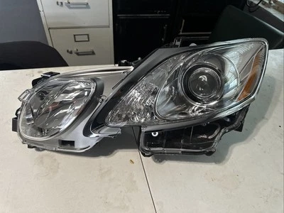 Driver Side Headlight For 2006 Lexus GS350 - Image 1 of 4