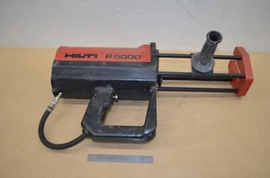 Hilti P5000 Pneumatic Caulking & Adhesive Gun - Picture 1 of 6