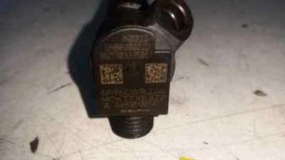 Injector for MERCEDES-BENZ CLASE C 220 Di (204.008) 2007 A6510700587 3945458 - Изображение 1 из 2