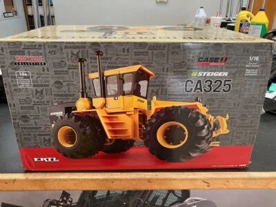 Ertl Diecast 1/16th CaseIH Steiger CA325 Industrial tractor 443480TP - Image 1 of 4