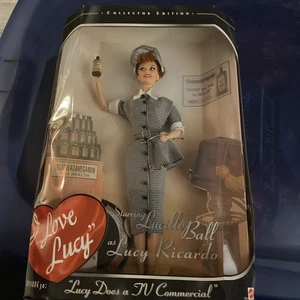 I LOVE LUCY EPISODE 30  "Lucy Does A TV Commercial"  1997 Collectable Barbie - Picture 1 of 6