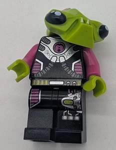 LEGO Space Alien Pilot Minifigure Alien Conquest ac002 7050 7067 7052 - Picture 1 of 2
