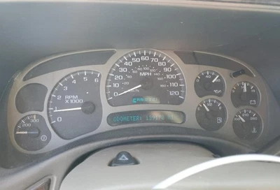 Yukon XL 1500 2003-2004 OE velocímetro calibre grupo 139 k millas GMC Foto 1 de 4