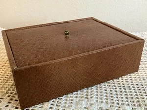 Vintage Faberge Original Box Faux Leather Jewelry Presentation Trinket Box Brown - Imagen 1 de 24