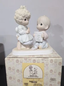 Precious Moments "Wishing You A Perfect Choice" 1988 Porcelain Love Figurine - Picture 1 of 4