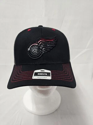 Chapéu desbotado preto massa masculino NHL Detroit Red Wings - Imagem 1 de 4