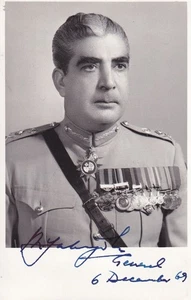 Yahya Khan - Staatspräsident Pakistan - original signiert "1969" - Picture 1 of 3