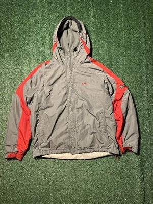 Jaqueta Nike masculina XL vintage cinza/vermelha com zíper completo anos 90 corta-vento logotipo Swoosh retrô - Imagem 1 de 4