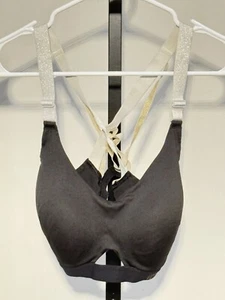 Victorias Secret Incredible Lightweight Lined Support Sports Bra Black 34D - Picture 1 of 4