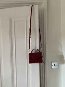 Lulu Guinness Magenta Mini Izzy Cross Body Bag-Brand New pristine Condition - Picture 1 of 5