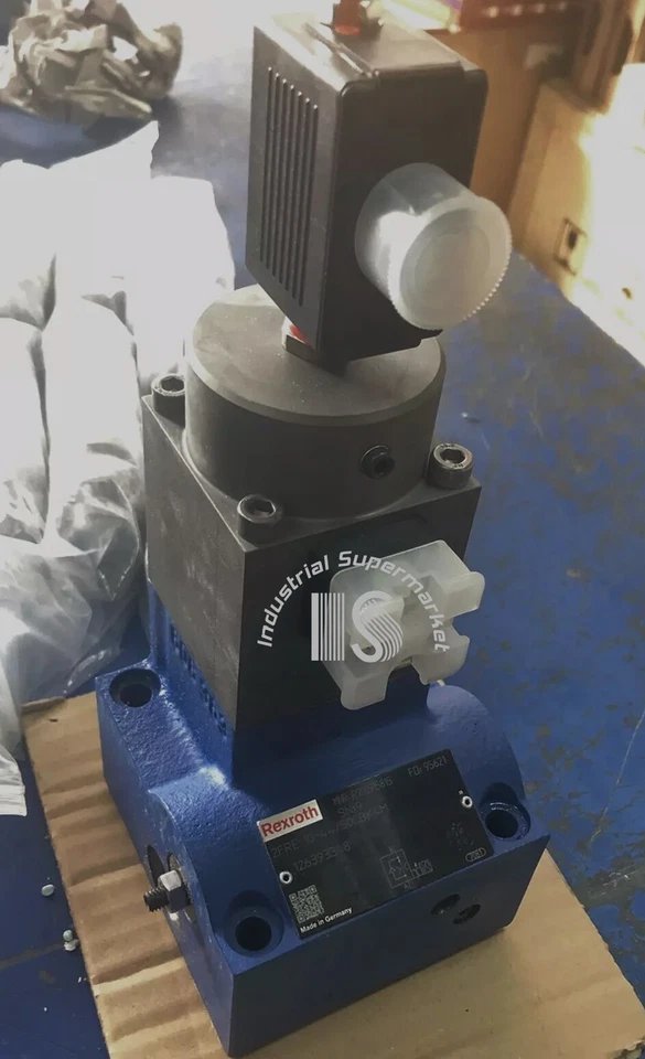 Rexroth R900915815 2FRE10-44/50LBK4M Válvula Reguladora Envío UPS Foto 1 de 1