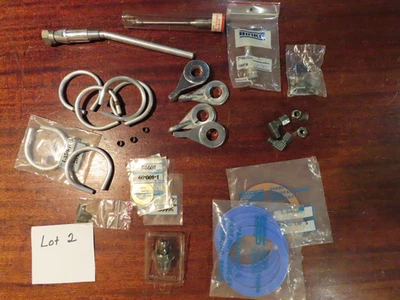 Lot of auto body repair Spray Gun Parts, Binks, DeVilbiss (Lot 2) - Image 1 of 4