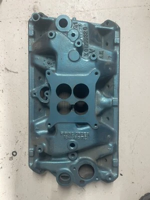 Colector de admisión AMC AMX Javelin 1970-71 de fábrica 4bbl 3195532C Foto 1 de 2