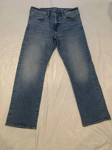 American Eagle Airflex Classic Bootcut Men's Light Wash Jeans 32x32 - Picture 1 of 11