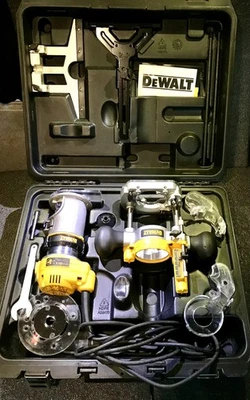 DEWALT D26204K 1/4 inch Premium Plunge and Fixed Base Combi Router 240V - Image 1 of 4