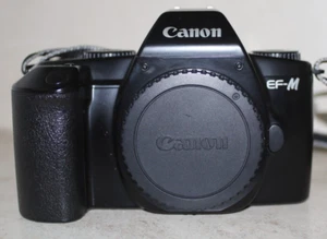 Reflex Analogique Bande 35mm Canon EOS EF-M Ef M Appareil Photo Pellicule Noire - Picture 1 of 9