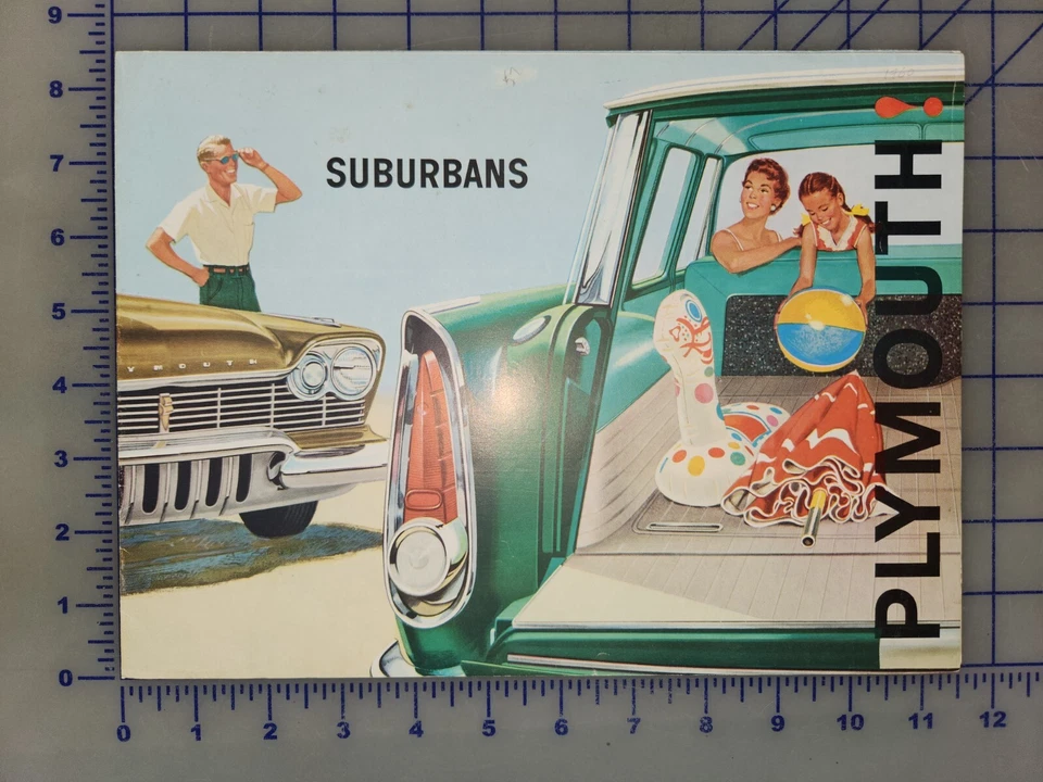 Carpeta de folletos Plymouth Suburbans 1960 Foto 1 de 1