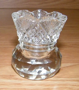 2 1/4"T Diamond Cut Crystal Table Top Bud Vase / Toothpick Holder - Picture 1 of 3