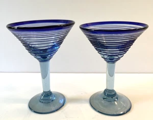 Lot of 2 Cobalt Blue Spiral Hand Blown Mexico 10 oz Margarita/Martini Glasses - Picture 1 of 5