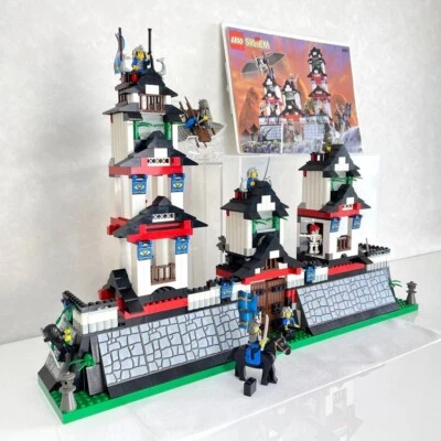 LEGO Flying Ninja Fortress 6093 Castle Series Samurai Skeleton 1998 Toy Hobby - Image 1 of 3