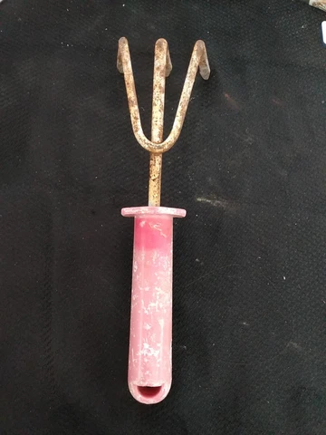 Vintage 3 Prong Hand Soil Cultivator. (LL) Cover
