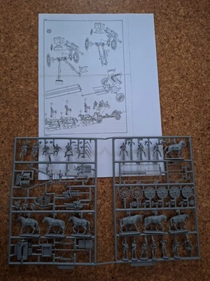 Revell deutsche 105 mm Feldhaubitze mit Protze, und Figuren  im Maßstab 1/72 - Bild 1 von 3