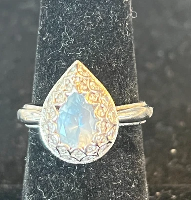 Anillo Tacori Plata Esterlina Circonita cúbica Halo Alrededor Piedra Azul Lágrima Talla 7 Cóctel Foto 1 de 4