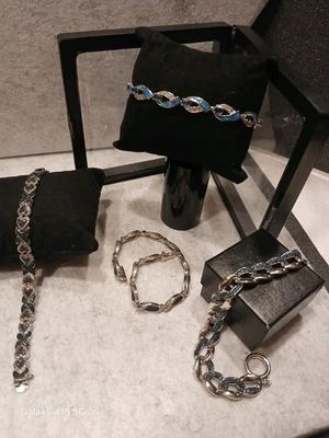 Коллекция браслетов с бриллиантами «Blue Currents Of Luxury» - Изображение 1 из 4