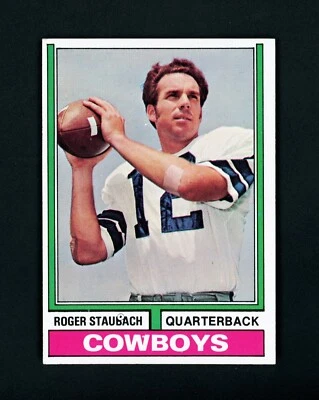 Roger Staubach 1974 Topps (HOF) Dallas Cowboys #500 NM-MT - Image 1 of 2
