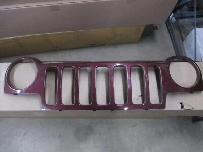 55156608AB OEM JEEP LIBERTY PARRILLA 2002-2004 Foto 1 de 4