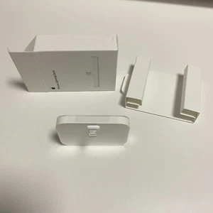 Brand New Genuine Original Apple iPhone Lightning Dock A1605 White - Picture 1 of 13