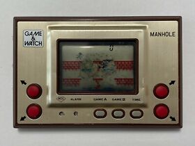 Vintage 1981 Game & Watch MANHOLE MH-06 TESTED  [No Battery Cover]  USA SELLER 