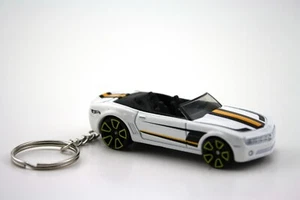 2013 CONCEPT CAMARO CONVERTIBLE 1/64 DIECAST KEY CHAIN. HOT WHEELS, HOTWHEELS, - Picture 1 of 4