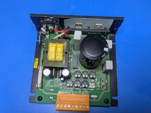 Minarik XL3025A-Q-0583 Variable Speed Drive 115/230V 50/60Hz 1PH 1.5AAC - Picture 1 of 3