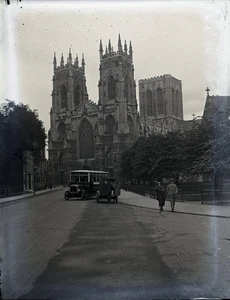 Small 1.75"x2.25" Glass Negative 1920s (?) Bus Driving Off York Minster Behind - Picture 1 of 3