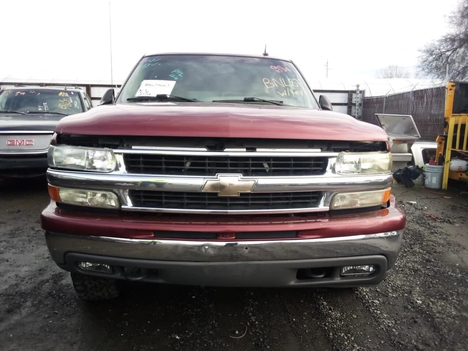 二手右车头灯总成适合:2003 雪佛兰 Suburban 1500 右 A 级 — 第 1/4 张图片